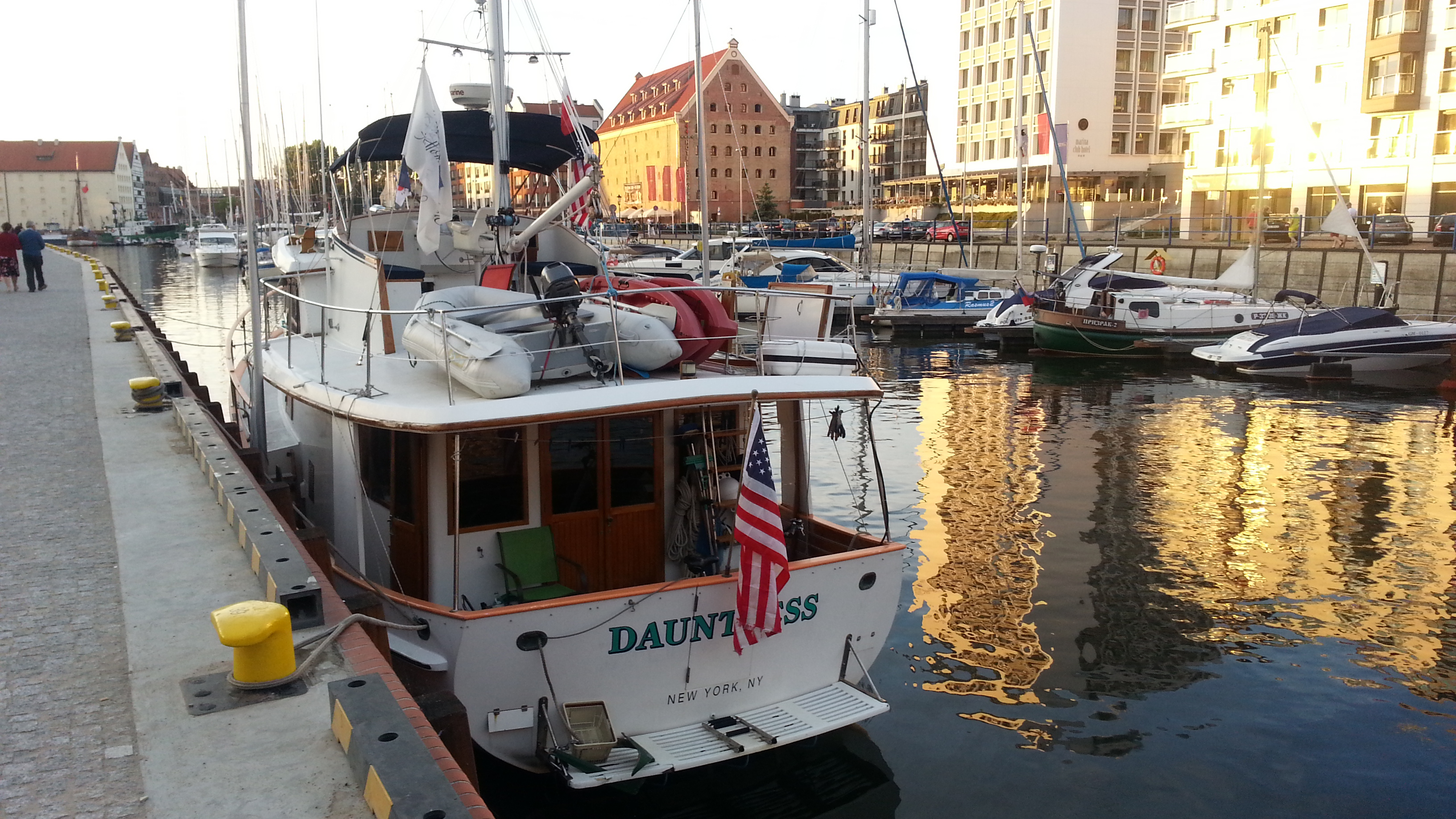 C-Map – Dauntless at Sea