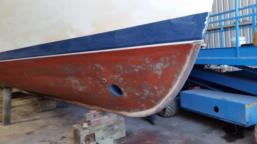 Keel got a new layer of gelcoat.